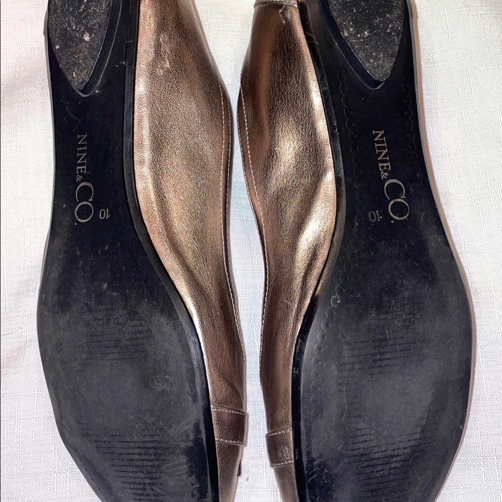 Flats - Picture 3 of 4